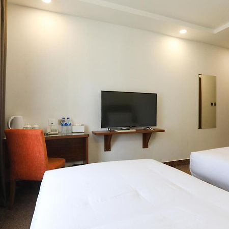 Sunrise Hotel Tashkent Exterior photo